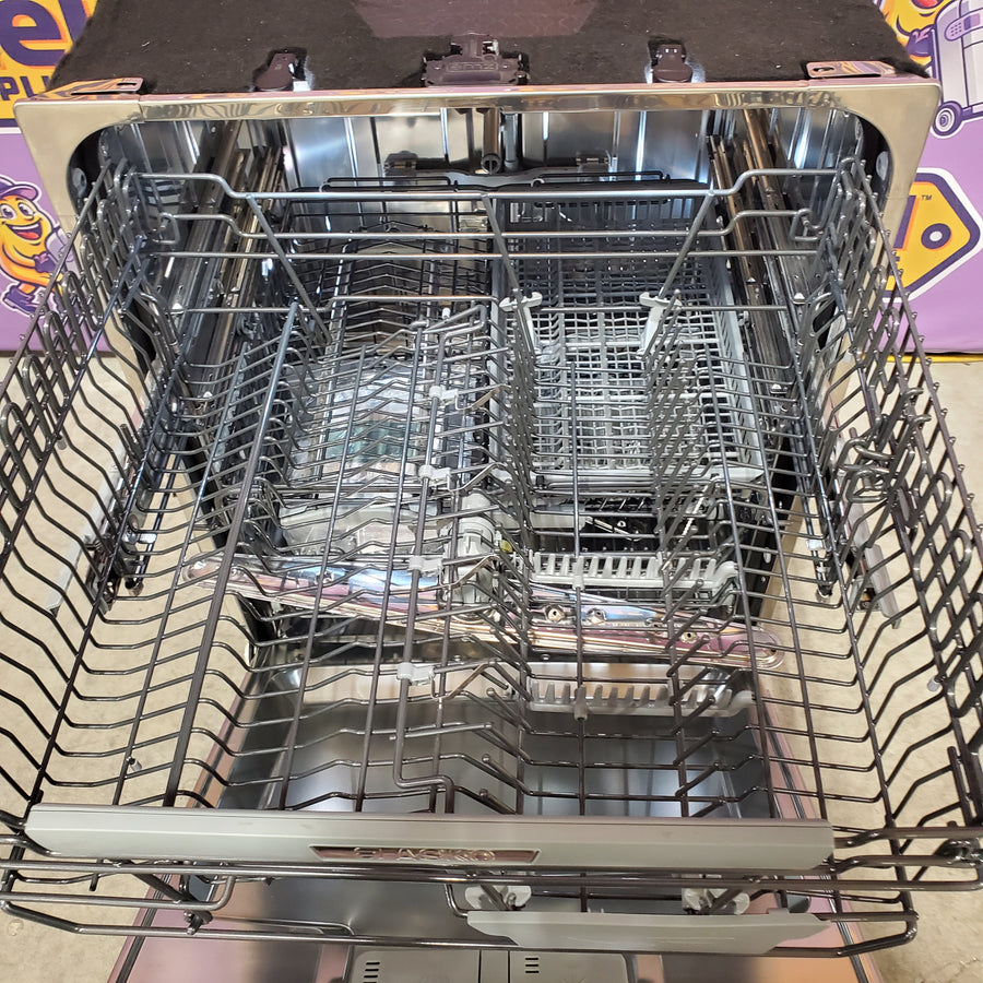 Asko 24 Inch Fully Integrated Panel Ready Built-In Dishwasher with 17 Place Settings, 11 Programs, 40 dBA, 8 Steel™, Super Cleaning System+™, LED Interior Light, and Turbo Drying DFI675XXL - Scratch & Dent (Moderate)