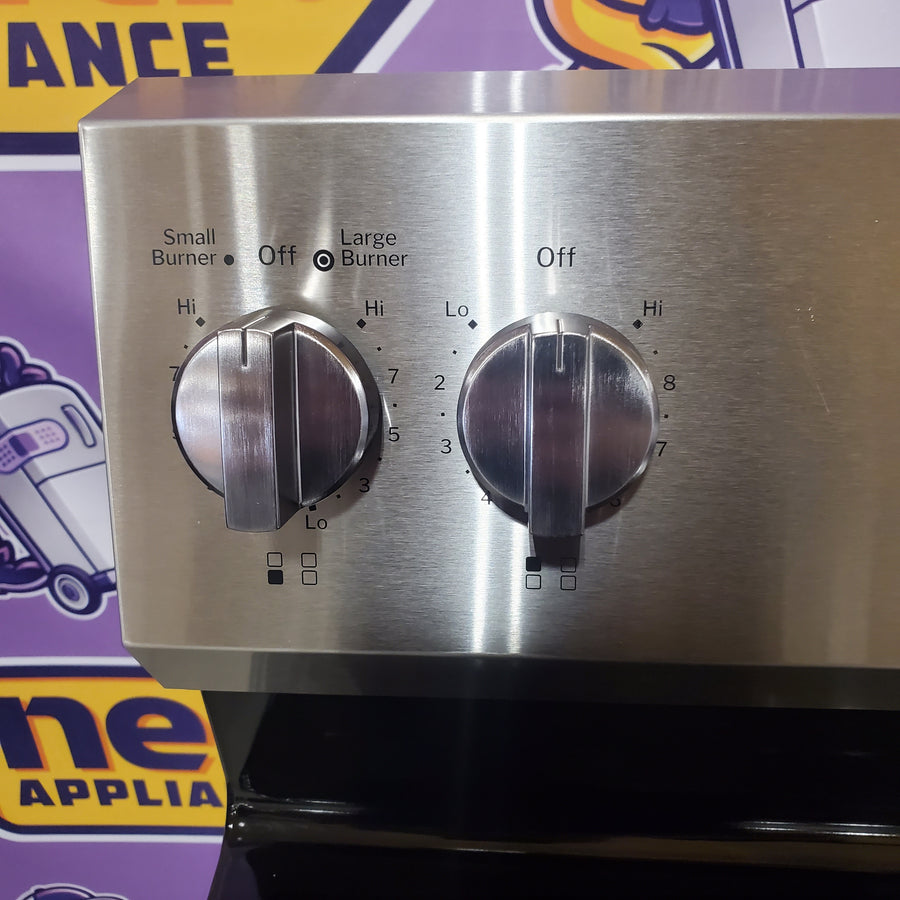 GE ENERGY STAR® 30" Free-Standing Electric Convection Range with No Preheat Air Fry and EasyWash™ Oven Tray GRF600AVSS - Open Box