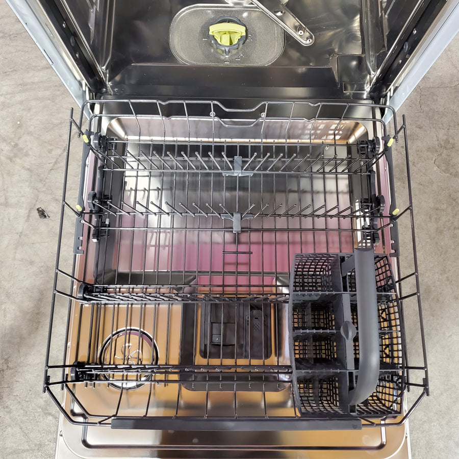 Asko 40 Series 24 Inch Fully-Integrated Built-In Dishwasher with 16 Place Settings, 9 Wash Cycles, 42 dBA Noise Level, 3 Racks, 3 Spray Arms, 9 Spray Zones, XL Tub, and Super Cleaning System+™ 1116236 - DBI564THS - Open Box