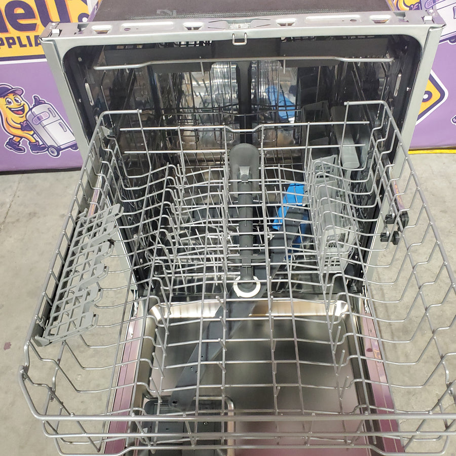 Frigidaire Stainless Steel Tub Dishwasher with Third Rack FDSH4501AS - Scratch & Dent (Moderate)