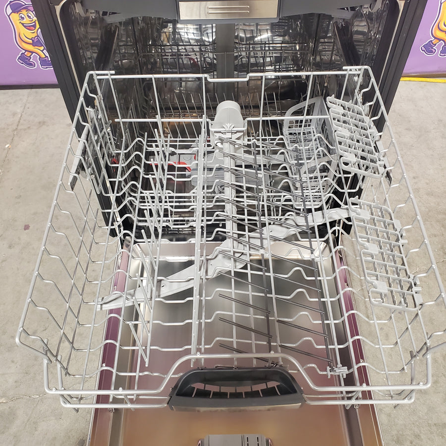 Bosch 800 Series 24-in Top Control Built-in Dishwasher With Third Rack, PowerControl and CrystalDry, 42-Decibel in Stainless Steel SHX78CM5N - Scratch & Dent (Moderate)