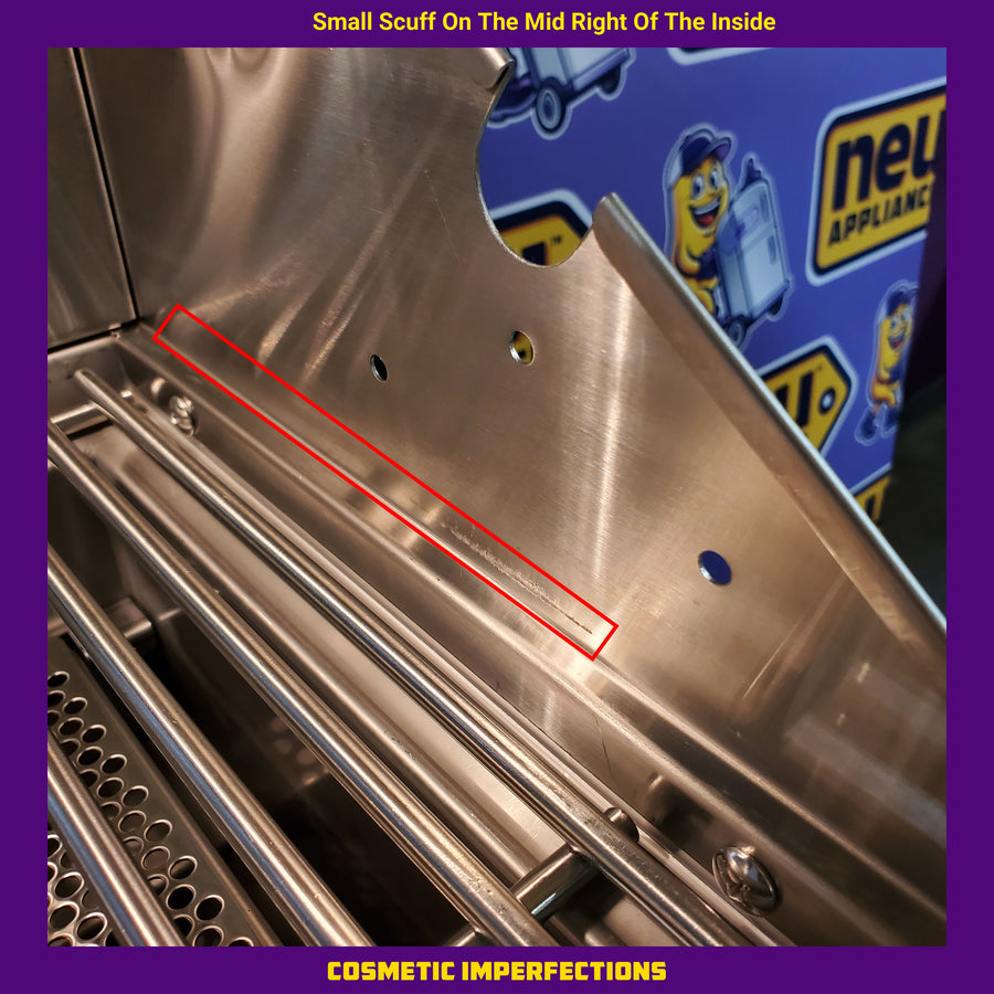 Coyote CL-Series 36-in 4-Burner Built-In Natural Gas Grill w/ Lift-Assist Hood & Safety Valve C3CL36NG - Scratch & Dent (Minor)