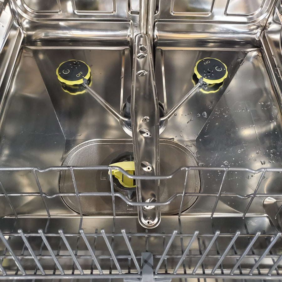 Asko 40 Series 24 Inch Fully-Integrated Built-In Dishwasher with 16 Place Settings, 9 Wash Cycles, 42 dBA Noise Level, 3 Racks, 3 Spray Arms, 9 Spray Zones, XL Tub, and Super Cleaning System+™ 11110439 - DBI564THS - Open Box