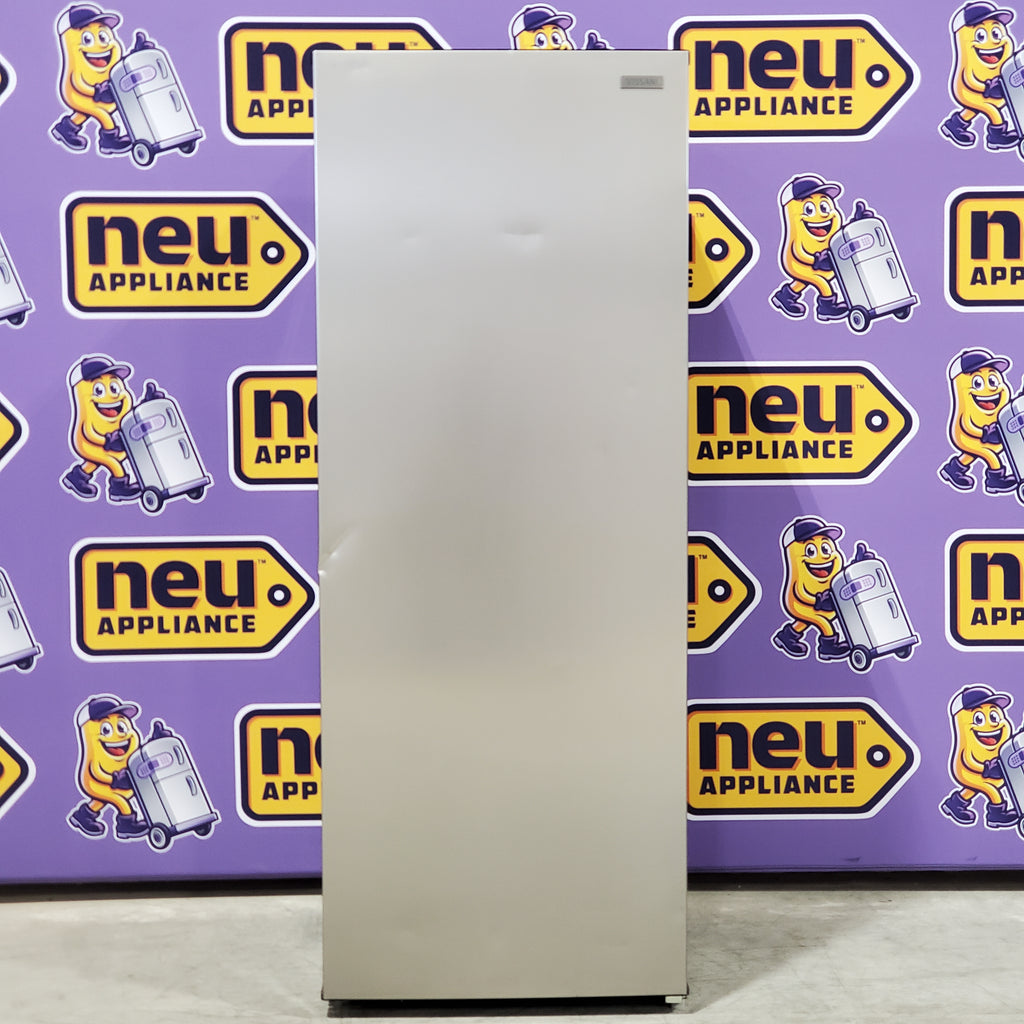 Pictures of Vissani 7.1 cu. ft. Manual Defrost Convertible Upright Freezer in Stainless Steel Look MDUFC7SS4 - Scratch & Dent (Minor) - Neu Appliance Outlet - Discount Appliance Outlet in Austin, Tx