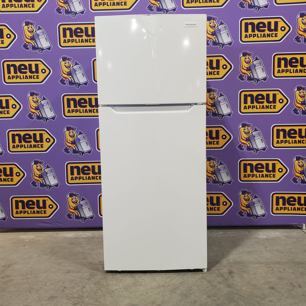 Pictures of Frigidaire Top Freezer 18 Cu. Ft. Capacity Refrigerator with Spacious Interior Storage and Bright LED Lighting in White FFHT1822UW - 3SD392 - Scratch and Dent (Major) - Neu Appliance Outlet - Discount Appliance Outlet in Austin, Tx
