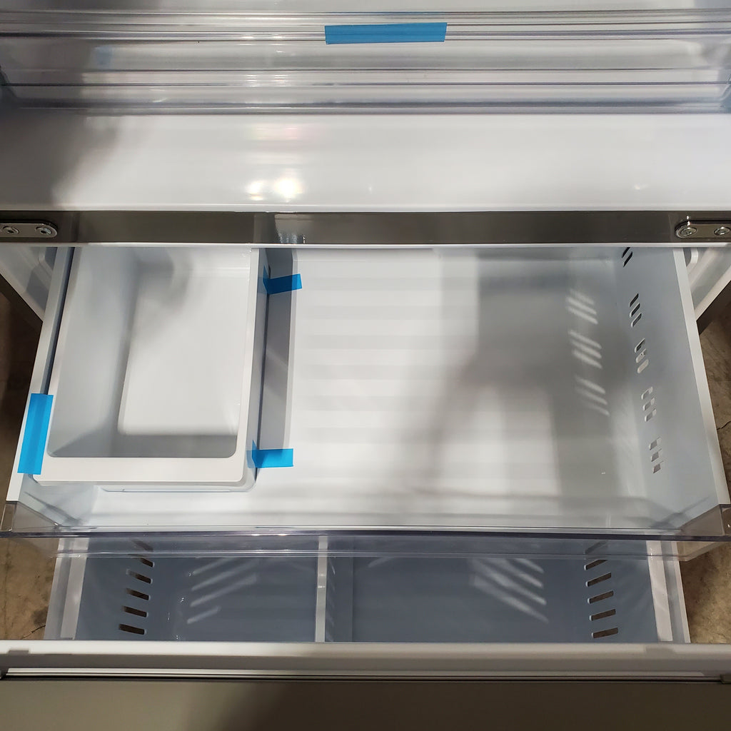 LG 26 cu. ft. Smart InstaView® Counter-Depth MAX™ French Door Refrigerator 17SD118 - LRFOC2606S - Scratch & Dent (Minor)