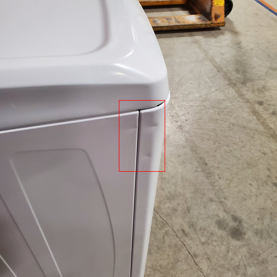 Frigidaire 4.1 Cu. Ft. Top Load Washer with 12 Wash Cycles and Quick Wash Cycle FFTW4120SW - Scratch and Dent (Minor) and Frigidaire 7 Cu. Ft. Electric Dryer in White 16116 - FLVE7523BW - Scratch & Dent (Moderate)
