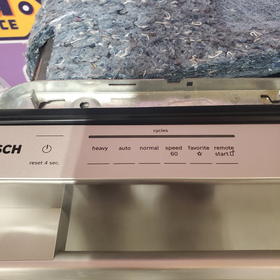 Bosch 800 Series 24-in Top Control Built-in Dishwasher With Third Rack, PowerControl and CrystalDry, 42-Decibel in Stainless Steel SHX78CM5N - Scratch & Dent (Minor)