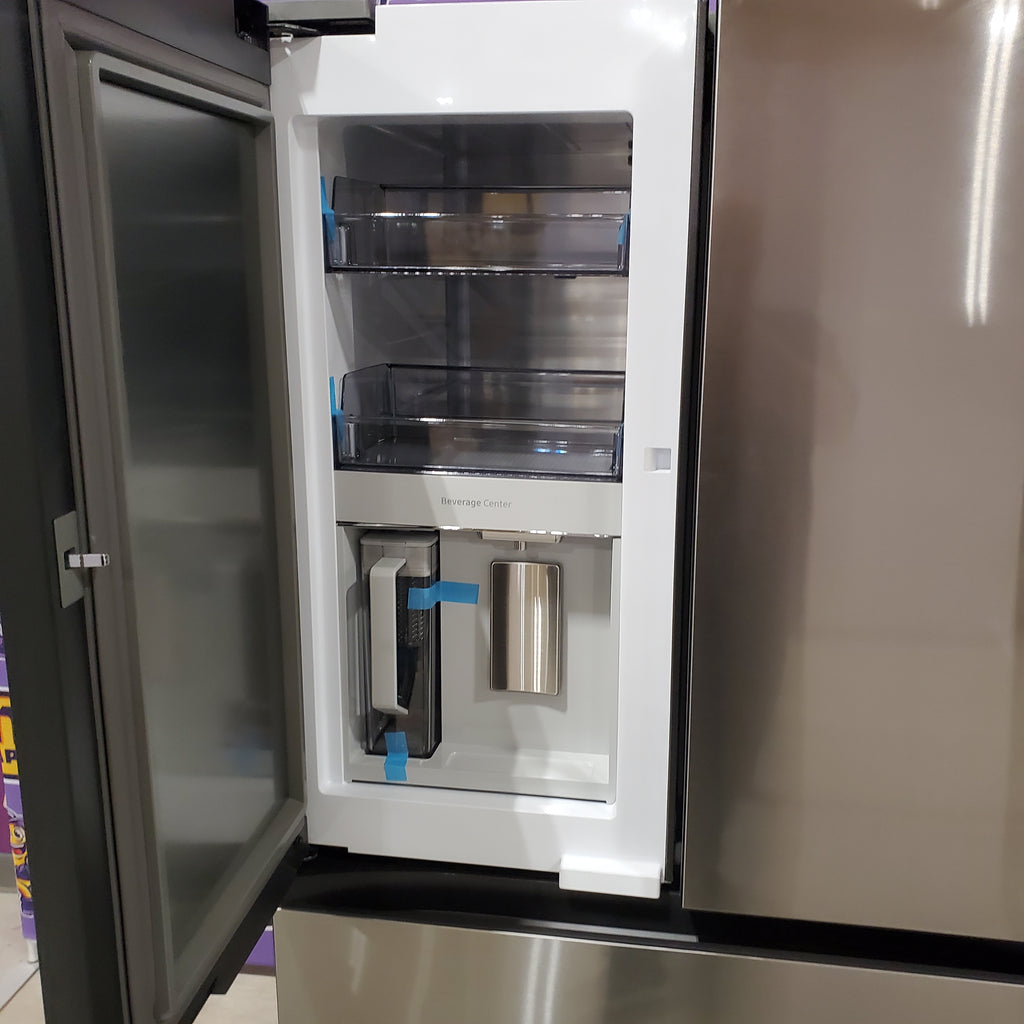 Pictures of Samsung 29 cu. ft. Bespoke 4-Door French Door Refrigerator with Beverage Center™ in Stainless Steel 4SD428 - RF29BB8600QL - Scratch & Dent (Moderate) - Neu Appliance Outlet - Discount Appliance Outlet in Austin, Tx