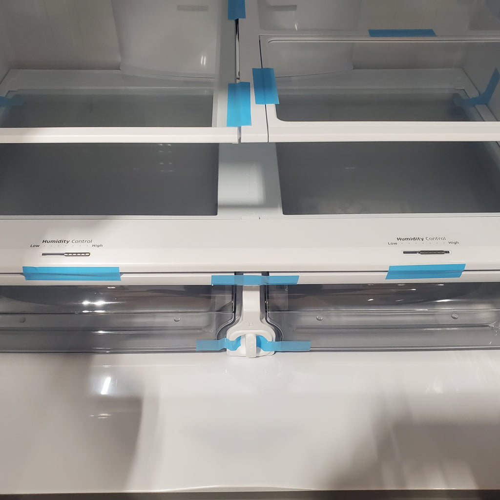 Pictures of Samsung 28-cu ft 4-Door Smart French Door Refrigerator with Ice Maker (Fingerprint Resistant Stainless Steel) ENERGY STAR-RF28R7201SR-Scratch and Dent (Minor) - Neu Appliance Outlet - Discount Appliance Outlet in Austin, Tx