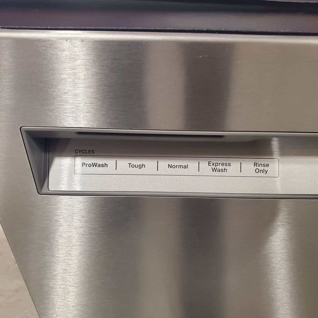Pictures of KitchenAid 24-in Front Control Built-in Dishwasher With Third Rack ( Stainless Steel with PRINTSHIELD Finish )-KDFE204KPS-Scratch and Dent(Minor) - Neu Appliance Outlet - Discount Appliance Outlet in Austin, Tx