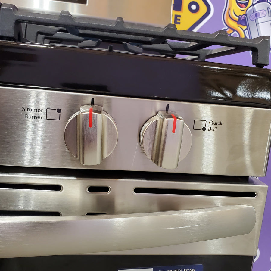 Frigidaire 5 Burner Freestanding Gas Range in Stainless Steel with Quick Boil and Steam Clean 20531SD499 - FCRG3062AS - Scratch & Dent (Minor)