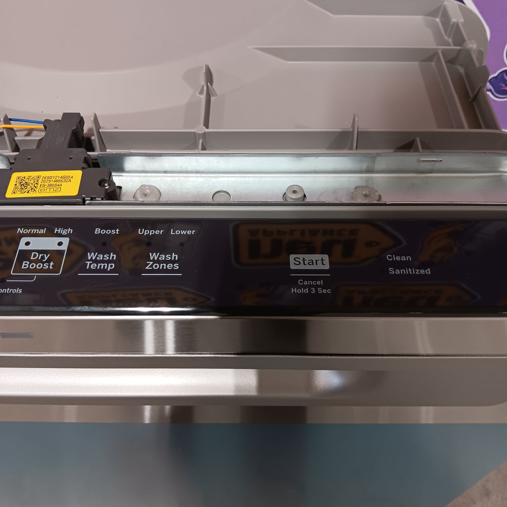 Pictures of GE Mueller Kitchen Package | GNE25JYKFS | JVM3160RFSS | GRF600AVSS | GDP630PYRFS - Neu Appliance Outlet - Discount Appliance Outlet in Austin, Tx