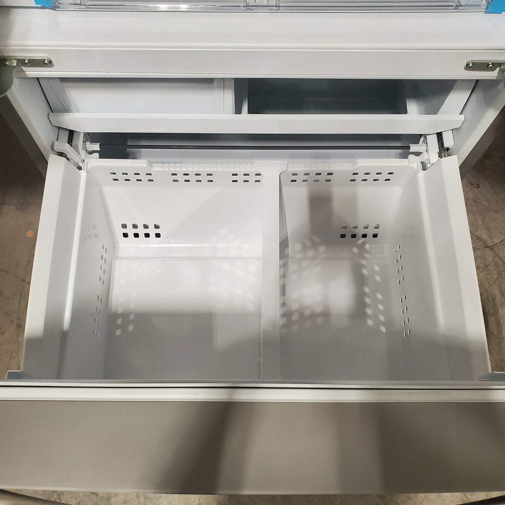 Frigidaire 27.8-cu ft ENERGY STAR French Door Refrigerator with Dual Ice Maker in Fingerprint Resistant Stainless Steel 3SD867 - GRFS2853AF - Scratch & Dent (Minor)