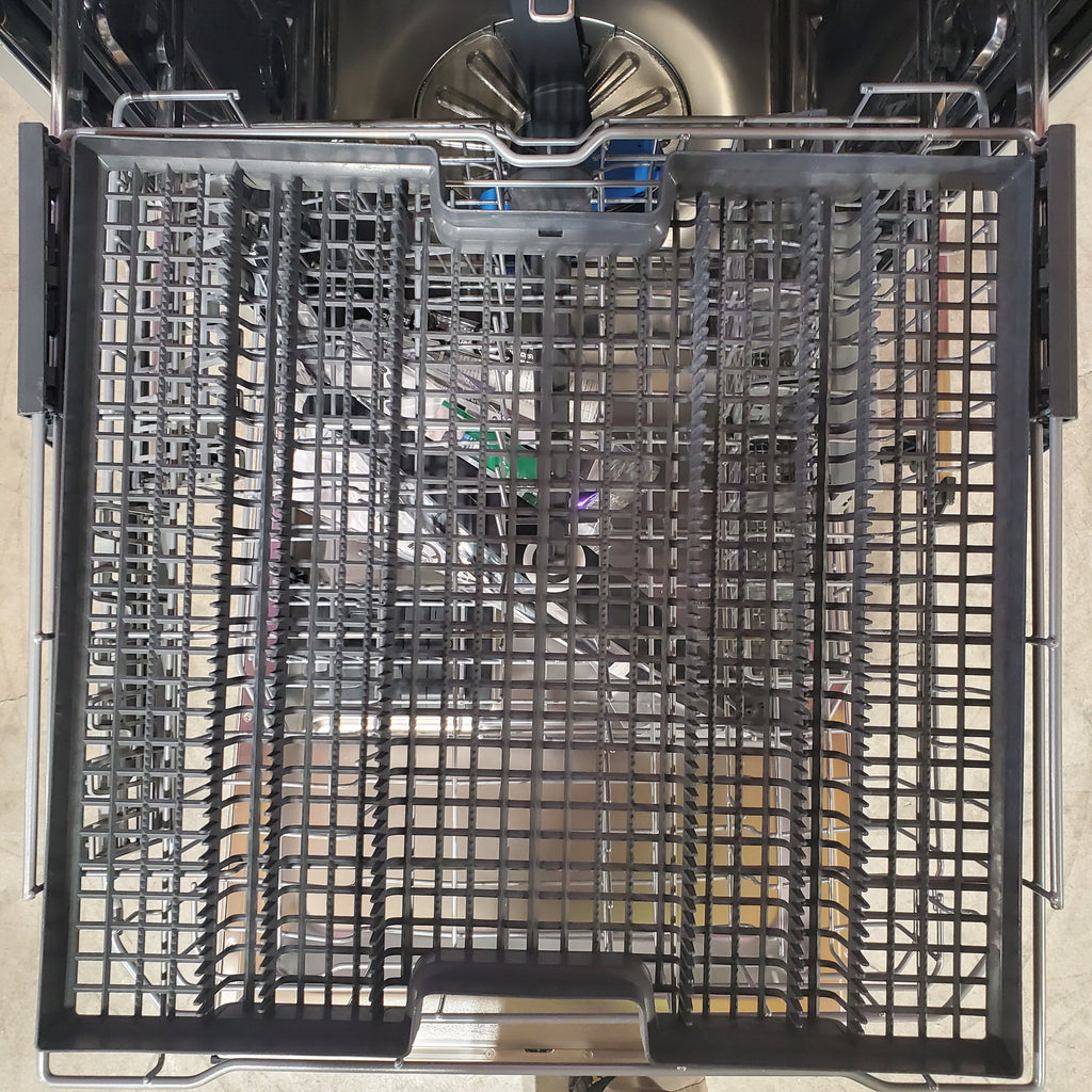 Frigidaire Stainless Steel Tub Dishwasher with Third Rack 3SD934 - FDSH4501AS - Scratch & Dent (Minor)