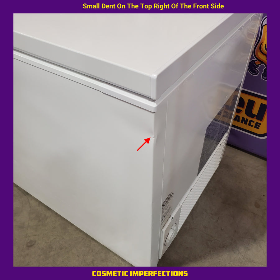 Frigidaire 15 Cu. Ft. Garage Ready Chest Freezer FFCL1542AW - Scratch & Dent (Major)