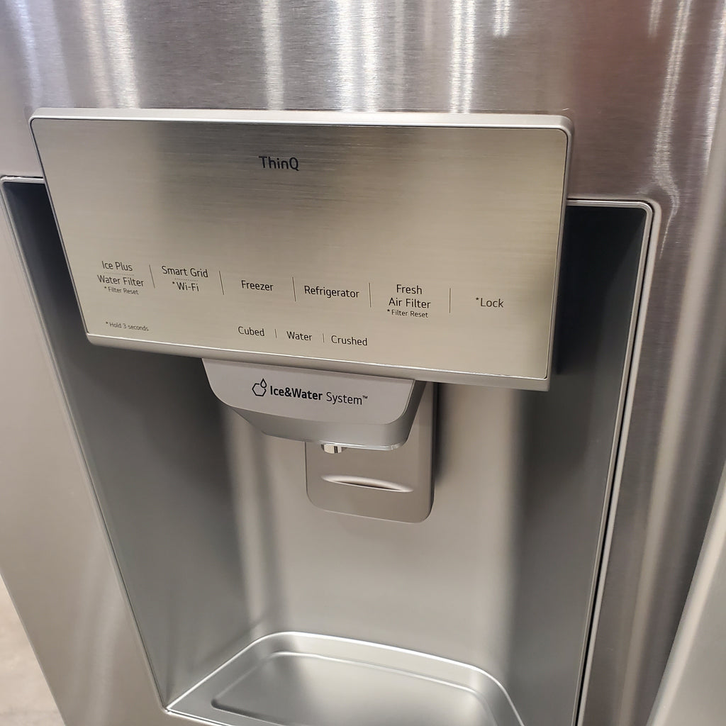 Pictures of LG 28 cu. ft. 4-Door French Door, Standard Depth, Ice & Water, Double Freezer, Stainless Steel 3SD677 - LMXS28626S - Scratch & Dent (Minor) - Neu Appliance Outlet - Discount Appliance Outlet in Austin, Tx