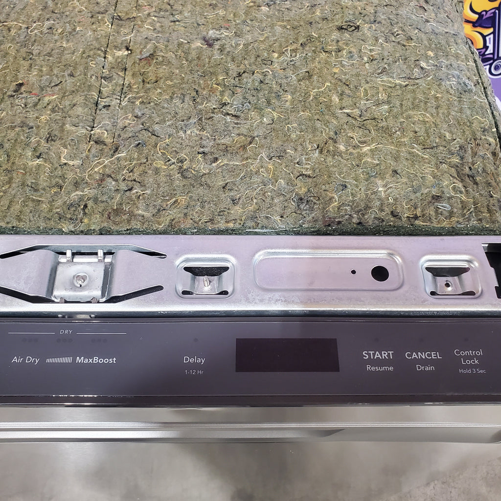 Frigidaire Gallery 24" Dishwasher in Stainless Steel 3SD933 - GDSP471TAF - Scratch & Dent (Minor)