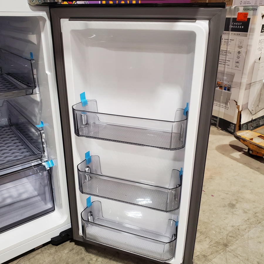 Samsung Bespoke 4-Door Flex™ Refrigerator (29 cu. ft.) with Beverage Center™ 22SD027 - RF29DB9600AP - Scratch & Dent (Minor)