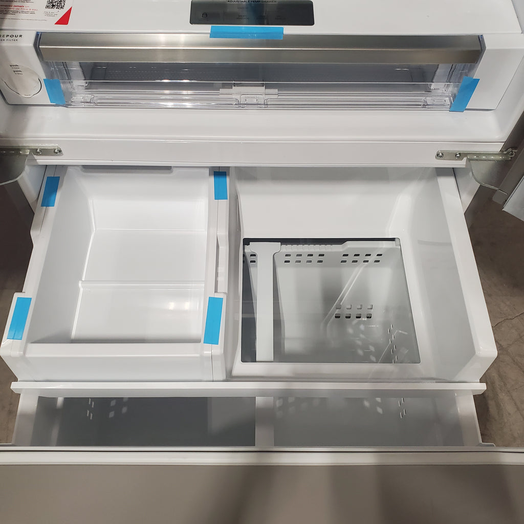 Frigidaire 27.8-cu ft ENERGY STAR French Door Refrigerator with Dual Ice Maker in Fingerprint Resistant Stainless Steel 3SD867 - GRFS2853AF - Scratch & Dent (Minor)