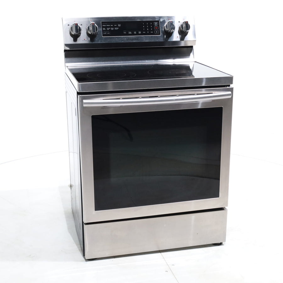Stainless Steel Samsung 5.9 cu. ft. Freestanding 5 Heating Element Smooth Cooktop Electric Range with True Convection - Certified Refurbished