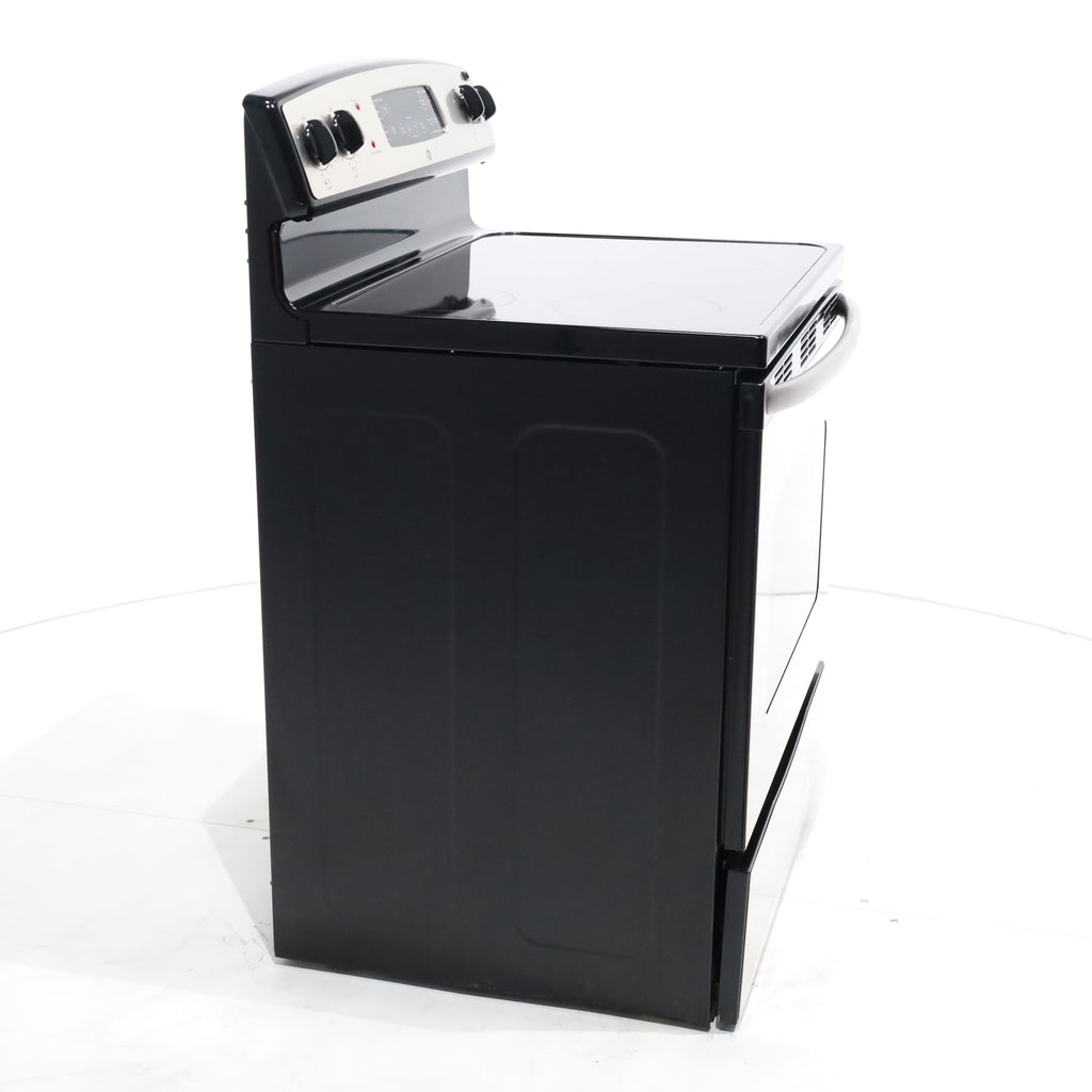 Pictures of Stainless Steel GE 5.3 cu. ft. 4 Heating Element Freestanding Range with Ceramic Glass Cooktop - Certified Refurbished - Neu Appliance Outlet - Discount Appliance Outlet in Austin, Tx