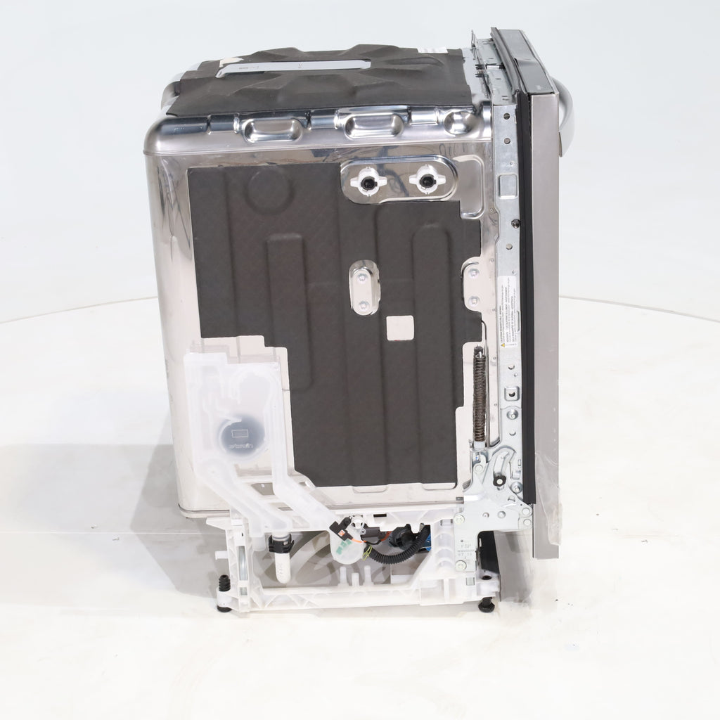 Pictures of 24 in. Fingerprint Resistant Stainless Steel ENERGY STAR Whirlpool Built In Dishwasher with 3rd Rack - WDT750SAKZ - 13747 - Scratch & Dent - Minor - Neu Appliance Outlet - Discount Appliance Outlet in Austin, Tx