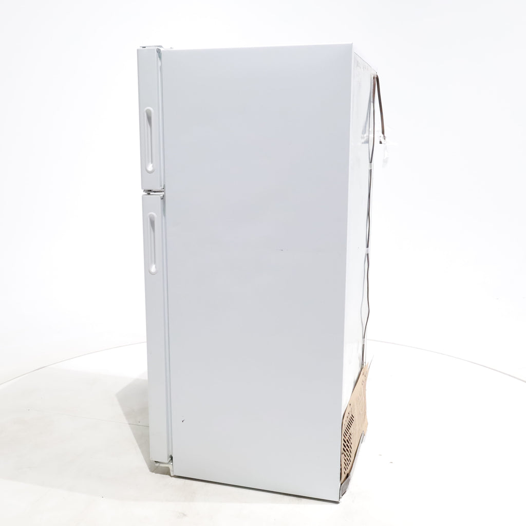 Pictures of White Hotpoint 14.6 cu. ft. Top Freezer Refrigerator with Reversible Door - Certified Refurbished - Neu Appliance Outlet - Discount Appliance Outlet in Austin, Tx