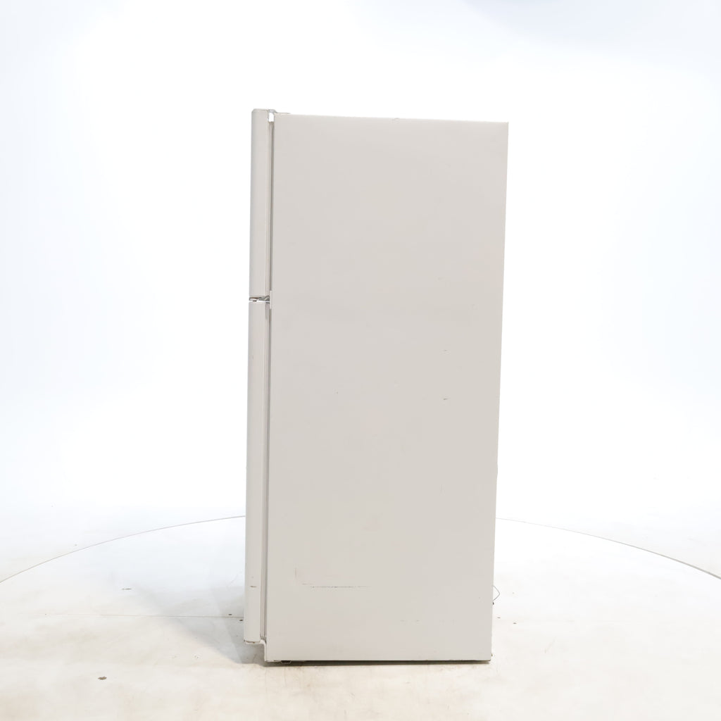 Pictures of White GE 18 cu. ft. Top Freezer Refrigerator with Reversible Hinges - Certified Refurbished - Neu Appliance Outlet - Discount Appliance Outlet in Austin, Tx