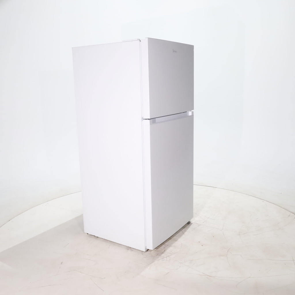 Pictures of White ENERGY STAR Midea 18.1 cu. ft. Top Freezer Refrigerator with Reversible Door - Scratch & Dent - Minor - Neu Appliance Outlet - Discount Appliance Outlet in Austin, Tx