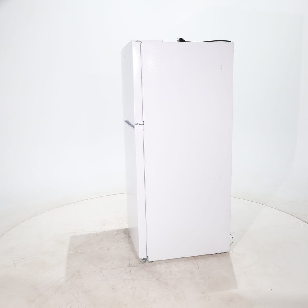 Pictures of White ENERGY STAR Midea 18.1 cu. ft. Top Freezer Refrigerator with Reversible Door - Scratch & Dent - Minor - Neu Appliance Outlet - Discount Appliance Outlet in Austin, Tx