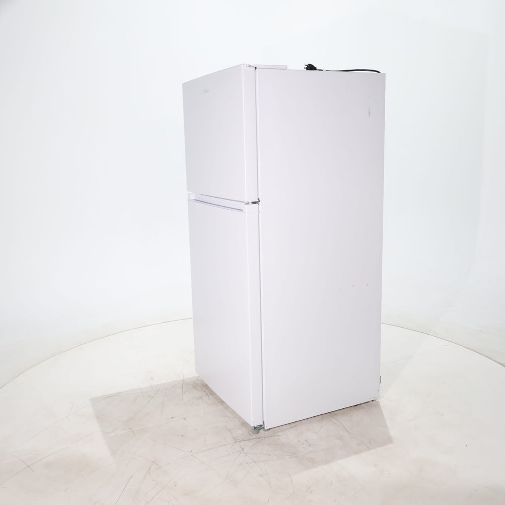 Pictures of White ENERGY STAR Midea 18.1 cu. ft. Top Freezer Refrigerator with Reversible Door - Scratch & Dent - Minor - Neu Appliance Outlet - Discount Appliance Outlet in Austin, Tx