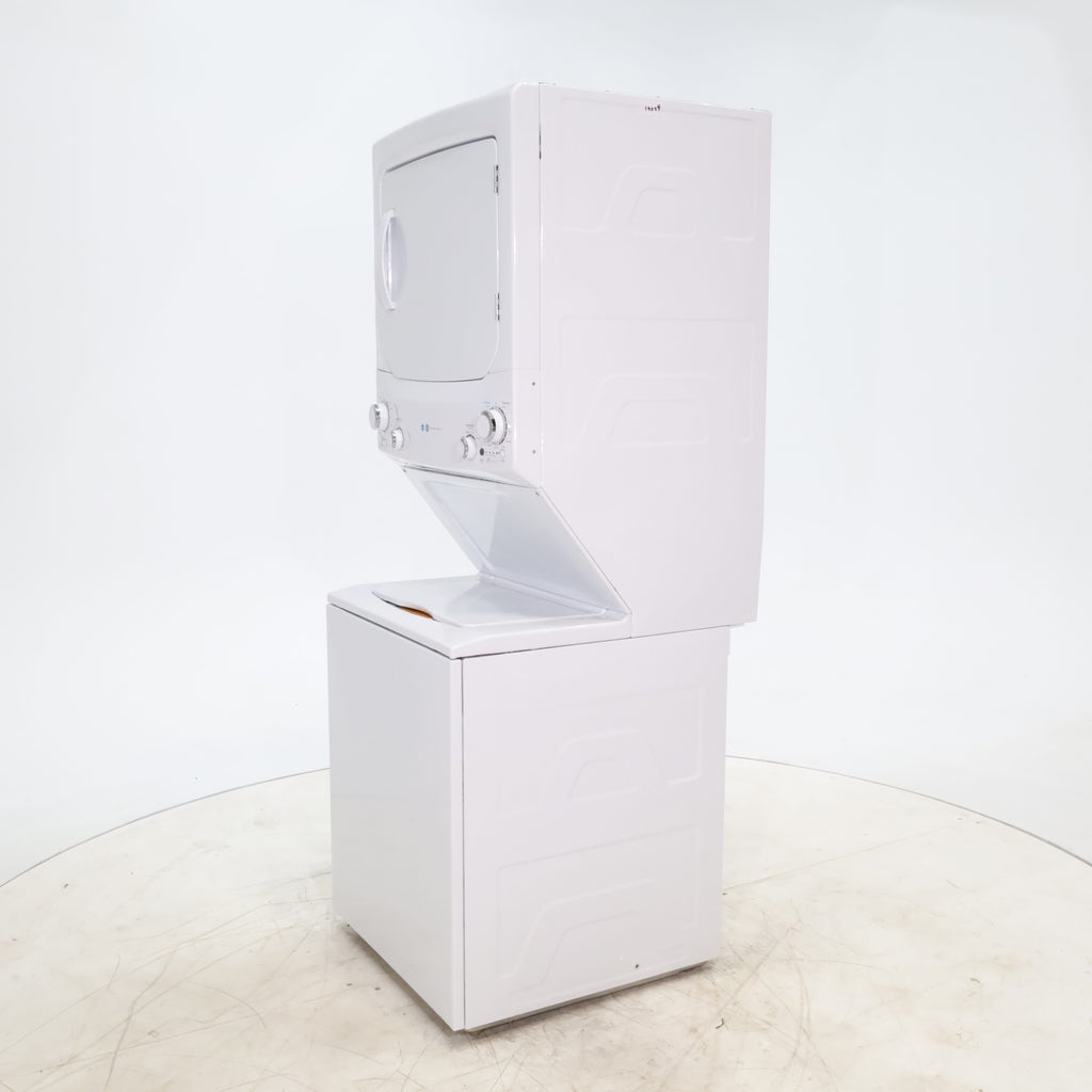 Pictures of ENERGY STAR GE 3.9 cu. ft. Laundry Center Washer with Infusor Wash Mechanism and 5.9 cu. ft. Electric Dryer with 3-Way Venting - Scratch & Dent - Major - Neu Appliance Outlet - Discount Appliance Outlet in Austin, Tx