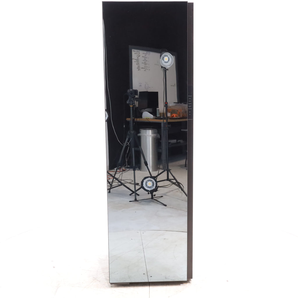 Pictures of Crystal Mirror Finish Samsung Bespoke AirDresser with Steam Refresh - Scratch & Dent - Minor - Neu Appliance Outlet - Discount Appliance Outlet in Austin, Tx