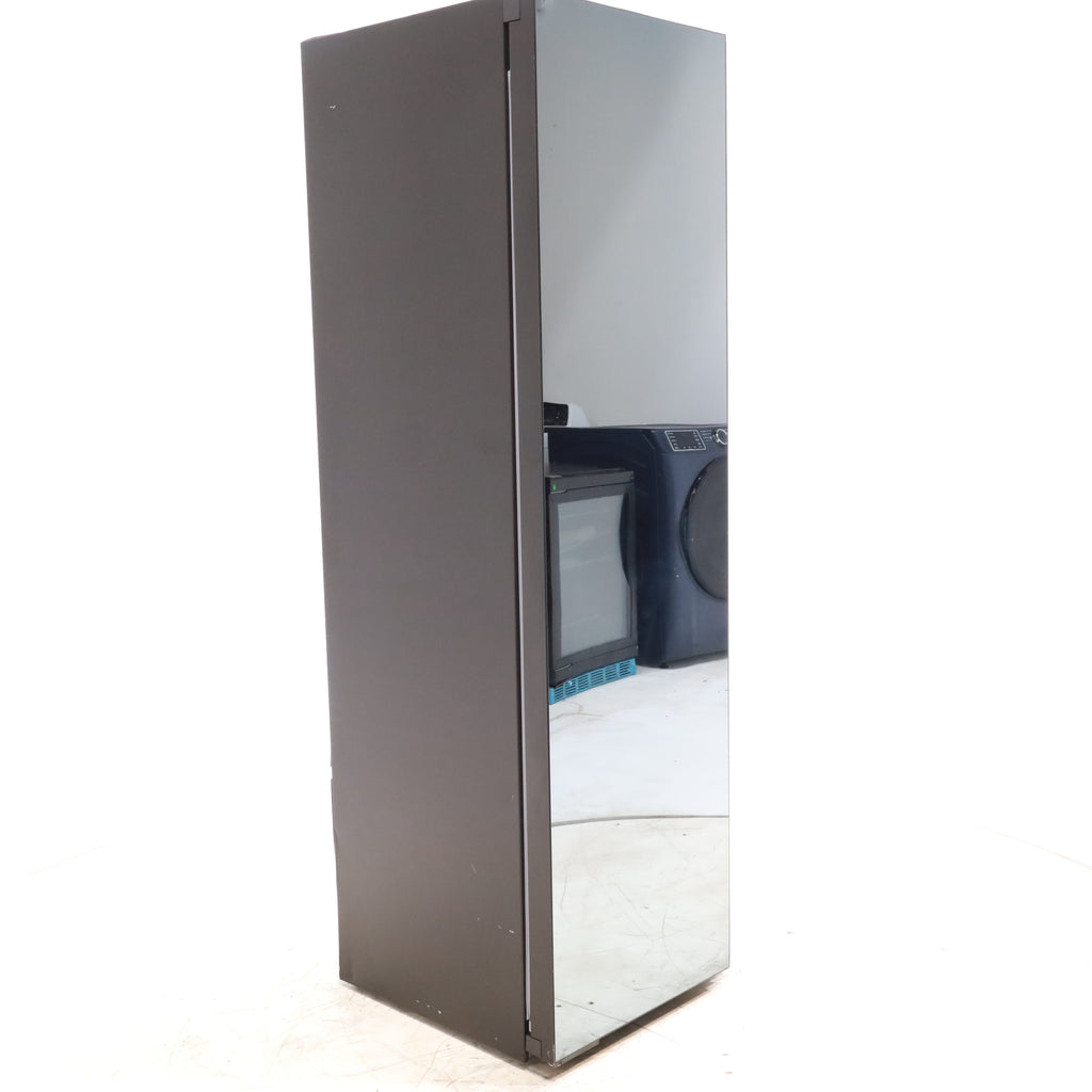 Pictures of Crystal Mirror Finish Samsung Bespoke AirDresser with Steam Refresh - Scratch & Dent - Minor - Neu Appliance Outlet - Discount Appliance Outlet in Austin, Tx