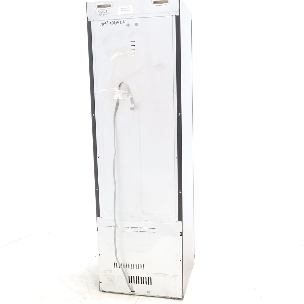 Pictures of Crystal Mirror Finish Samsung Bespoke AirDresser with Steam Refresh - Scratch & Dent - Minor - Neu Appliance Outlet - Discount Appliance Outlet in Austin, Tx