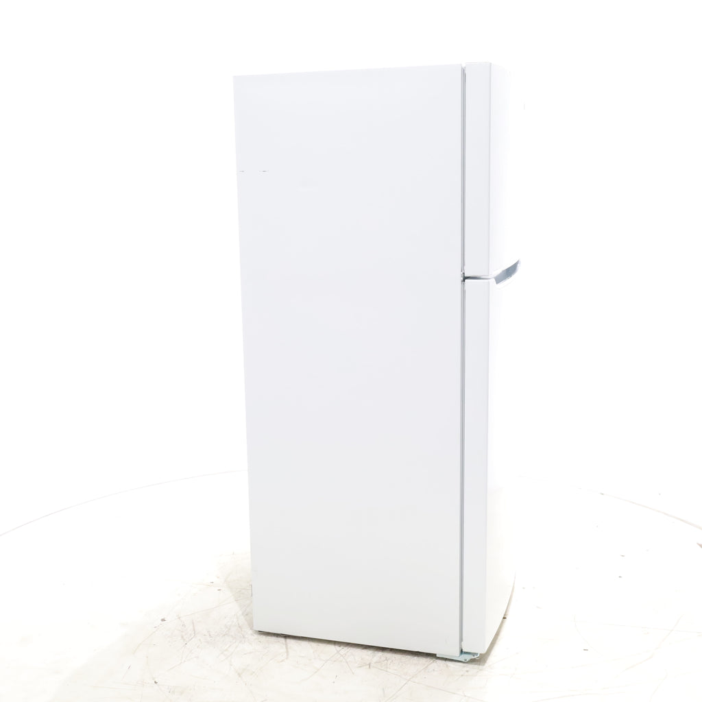 Pictures of White Frigidaire 18.3 cu. ft. Top Freezer Refrigerator with Garage-Ready Design - Scratch & Dent - Moderate - Neu Appliance Outlet - Discount Appliance Outlet in Austin, Tx
