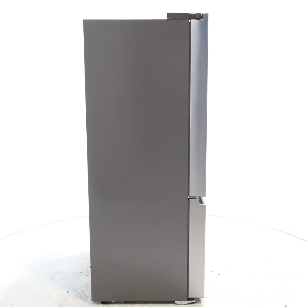 Pictures of Hisense Fingerprint Resistant Stainless Steel Counter-depth 21.2 cu ft French Door ENERGY STAR Refrigerator with Water and Ice Dispenser - Scratch & Dent - Minor - Neu Appliance Outlet - Discount Appliance Outlet in Austin, Tx