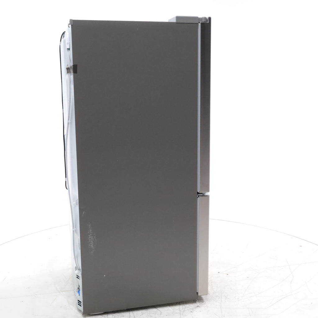 Pictures of 30" Wide Stainless Steel ENERGY STAR LG 21.8 cu. ft. French Door 3 Door Refrigerator with Exterior Water Dispenser - Scratch & Dent - Minor - Neu Appliance Outlet - Discount Appliance Outlet in Austin, Tx