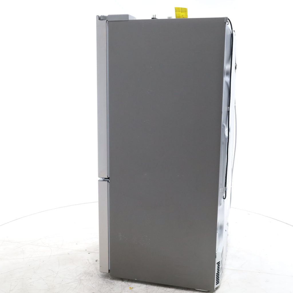 Pictures of 30" Wide Stainless Steel ENERGY STAR LG 21.8 cu. ft. French Door 3 Door Refrigerator with Exterior Water Dispenser - Scratch & Dent - Minor - Neu Appliance Outlet - Discount Appliance Outlet in Austin, Tx