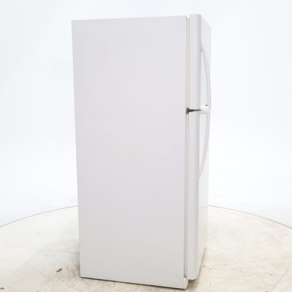 Pictures of 30 in. Wide White Frigidaire 20.4 cu. ft. Top Freezer Refrigerator with Reversible Doors - Certified Refurbished - Neu Appliance Outlet - Discount Appliance Outlet in Austin, Tx