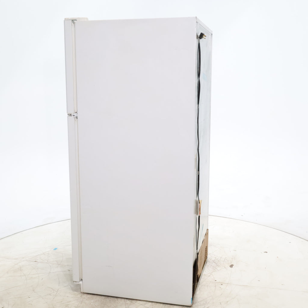 Pictures of 30 in. Wide White Frigidaire 20.4 cu. ft. Top Freezer Refrigerator with Reversible Doors - Certified Refurbished - Neu Appliance Outlet - Discount Appliance Outlet in Austin, Tx