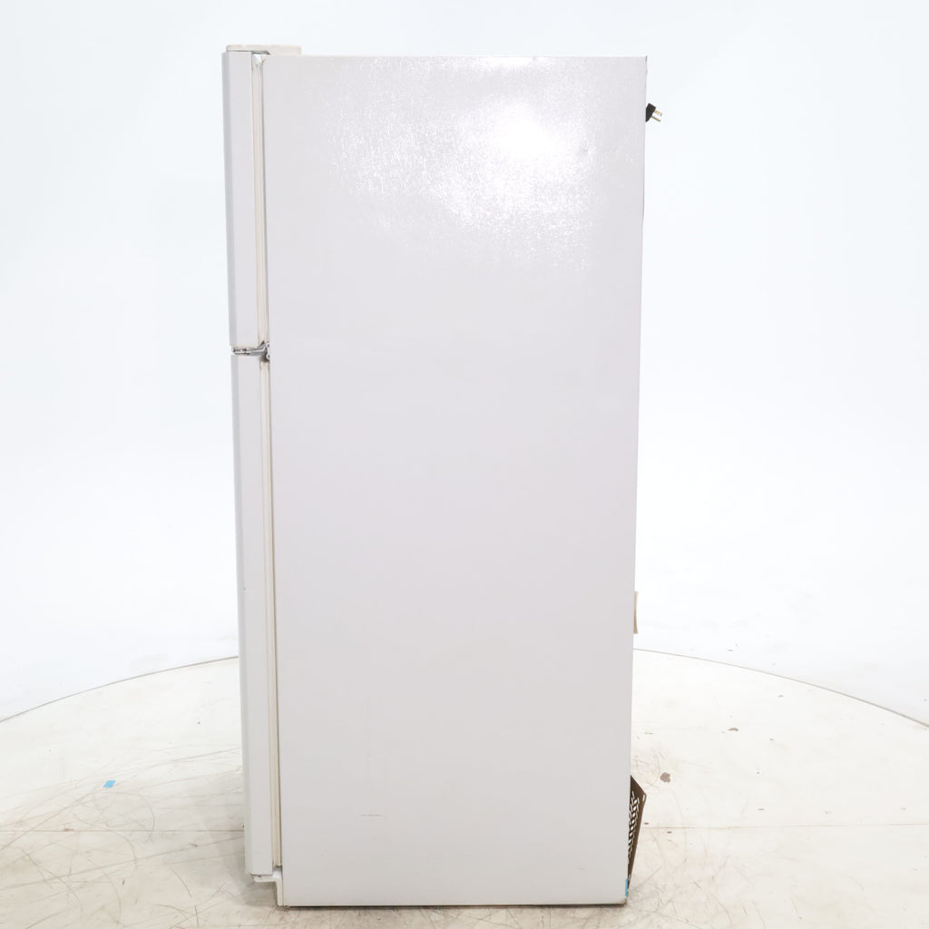 Pictures of 30 in. Wide White Frigidaire 20.4 cu. ft. Top Freezer Refrigerator with Reversible Doors - Certified Refurbished - Neu Appliance Outlet - Discount Appliance Outlet in Austin, Tx