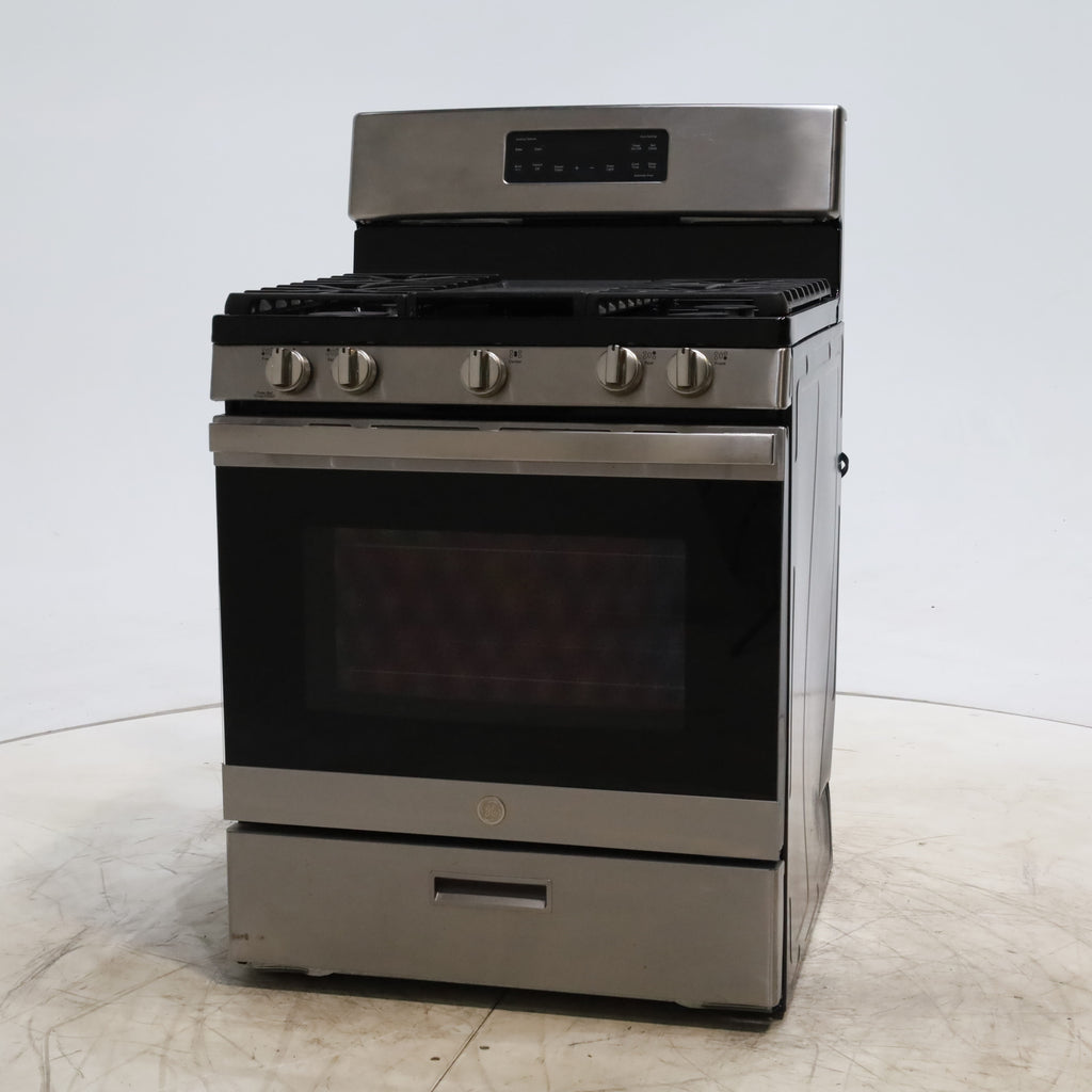 Pictures of Stainless Steel GE 5.0 cu. ft. Freestanding 5 Burner Gas Range with Cast-Iron Grates - Scratch & Dent - Minor - Neu Appliance Outlet - Discount Appliance Outlet in Austin, Tx