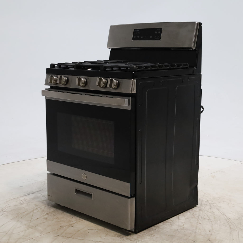 Pictures of Stainless Steel GE 5.0 cu. ft. Freestanding 5 Burner Gas Range with Cast-Iron Grates - Scratch & Dent - Minor - Neu Appliance Outlet - Discount Appliance Outlet in Austin, Tx