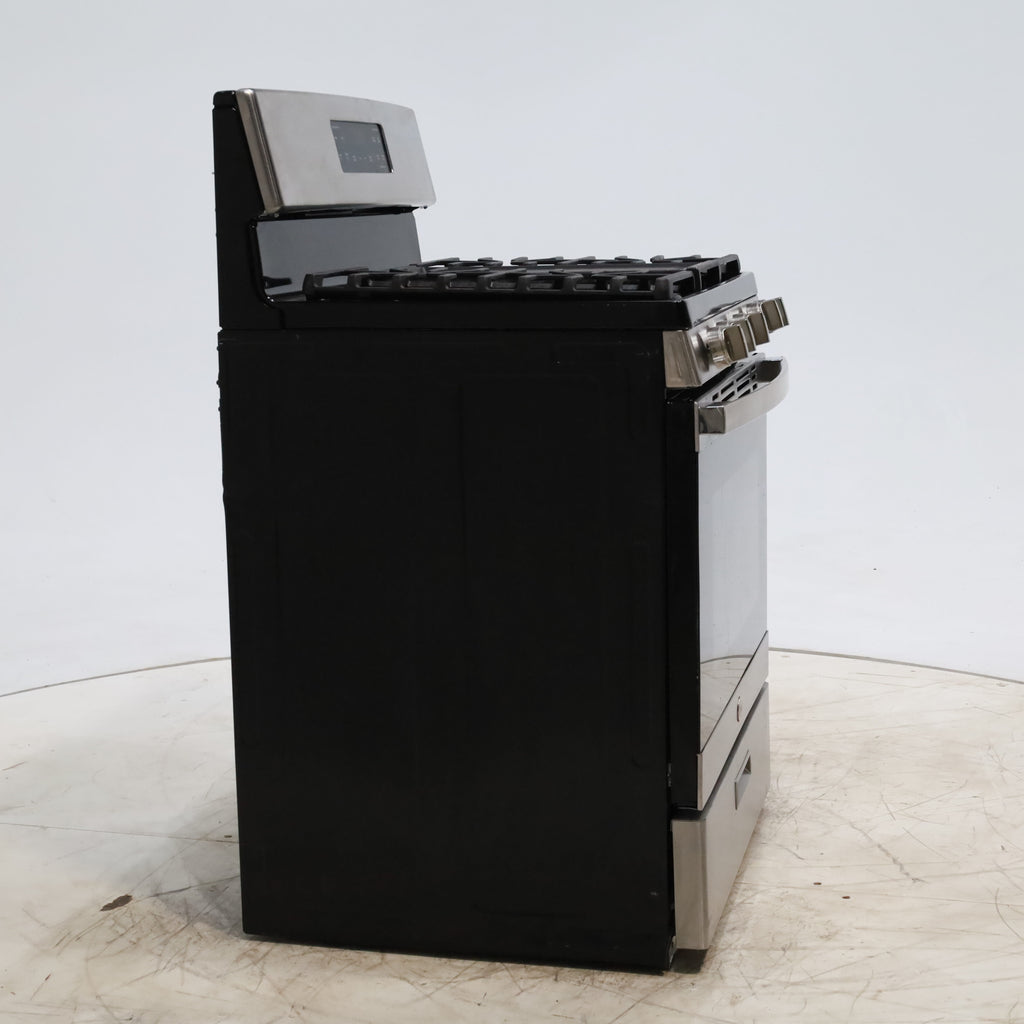 Pictures of Stainless Steel GE 5.0 cu. ft. Freestanding 5 Burner Gas Range with Cast-Iron Grates - Scratch & Dent - Minor - Neu Appliance Outlet - Discount Appliance Outlet in Austin, Tx