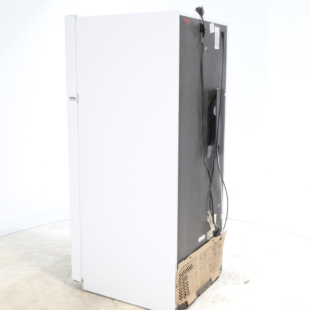 Pictures of 28" Wide GE 17.5 Cu. Ft. Top-Freezer Refrigerator with Adjustable Shelving- Certified Refurbished - Neu Appliance Outlet - Discount Appliance Outlet in Austin, Tx