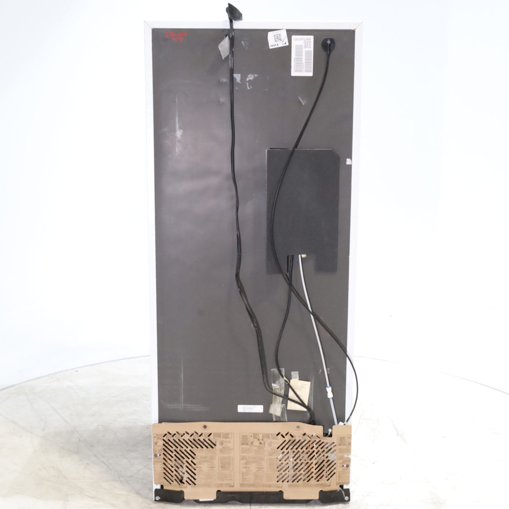 Pictures of 28" Wide GE 17.5 Cu. Ft. Top-Freezer Refrigerator with Adjustable Shelving- Certified Refurbished - Neu Appliance Outlet - Discount Appliance Outlet in Austin, Tx