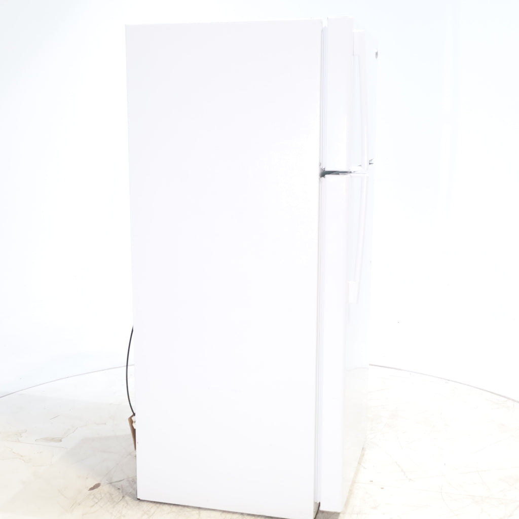 Pictures of 28" Wide GE 17.5 Cu. Ft. Top-Freezer Refrigerator with Adjustable Shelving- Certified Refurbished - Neu Appliance Outlet - Discount Appliance Outlet in Austin, Tx