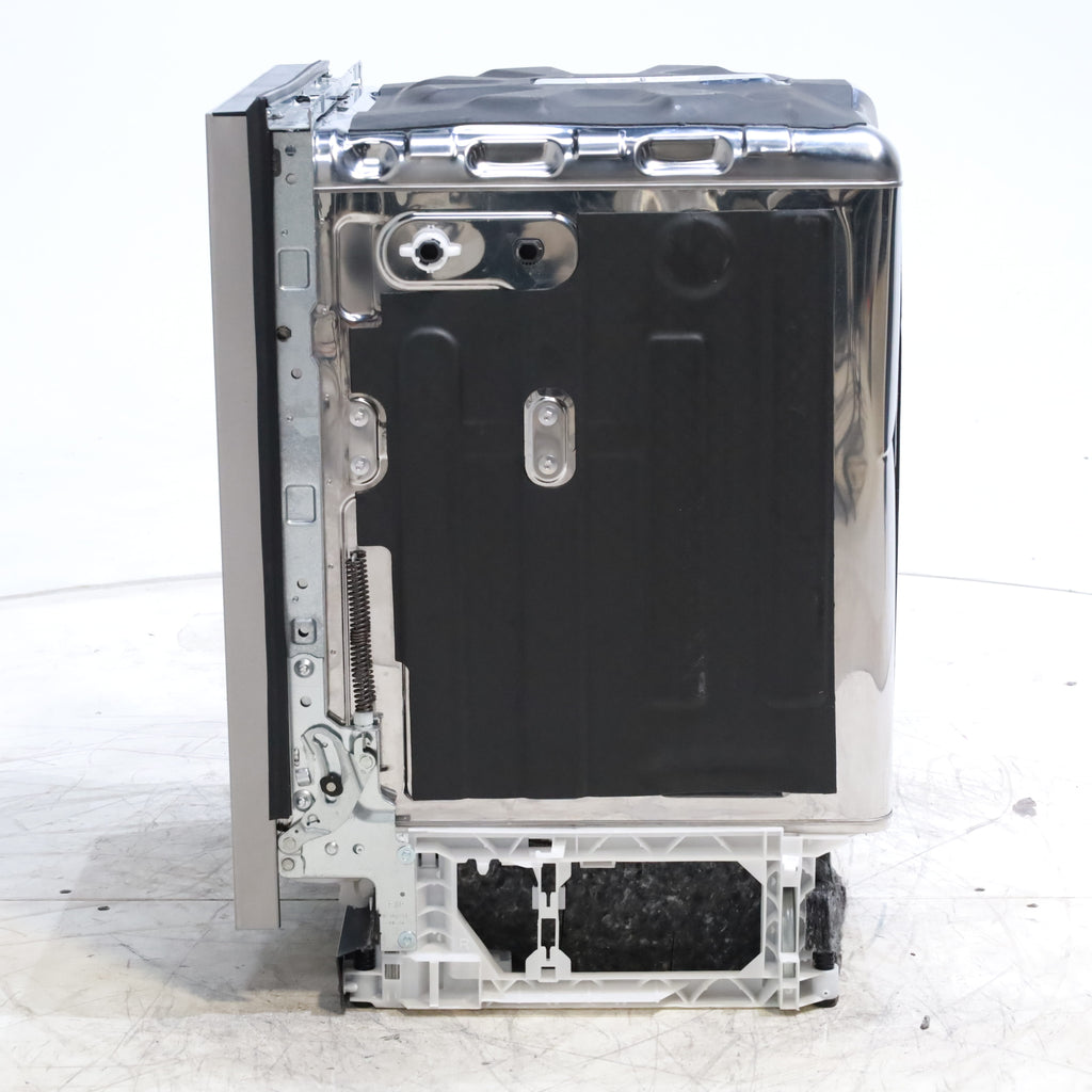 Pictures of 24 in. KitchenAid PrintShield ENERGY STAR Stainless Steel Built-In Front Control Tall Tub 39 dBA Dishwasher with Stainless Steel Tub - Scratch & Dent - Minor - Neu Appliance Outlet - Discount Appliance Outlet in Austin, Tx